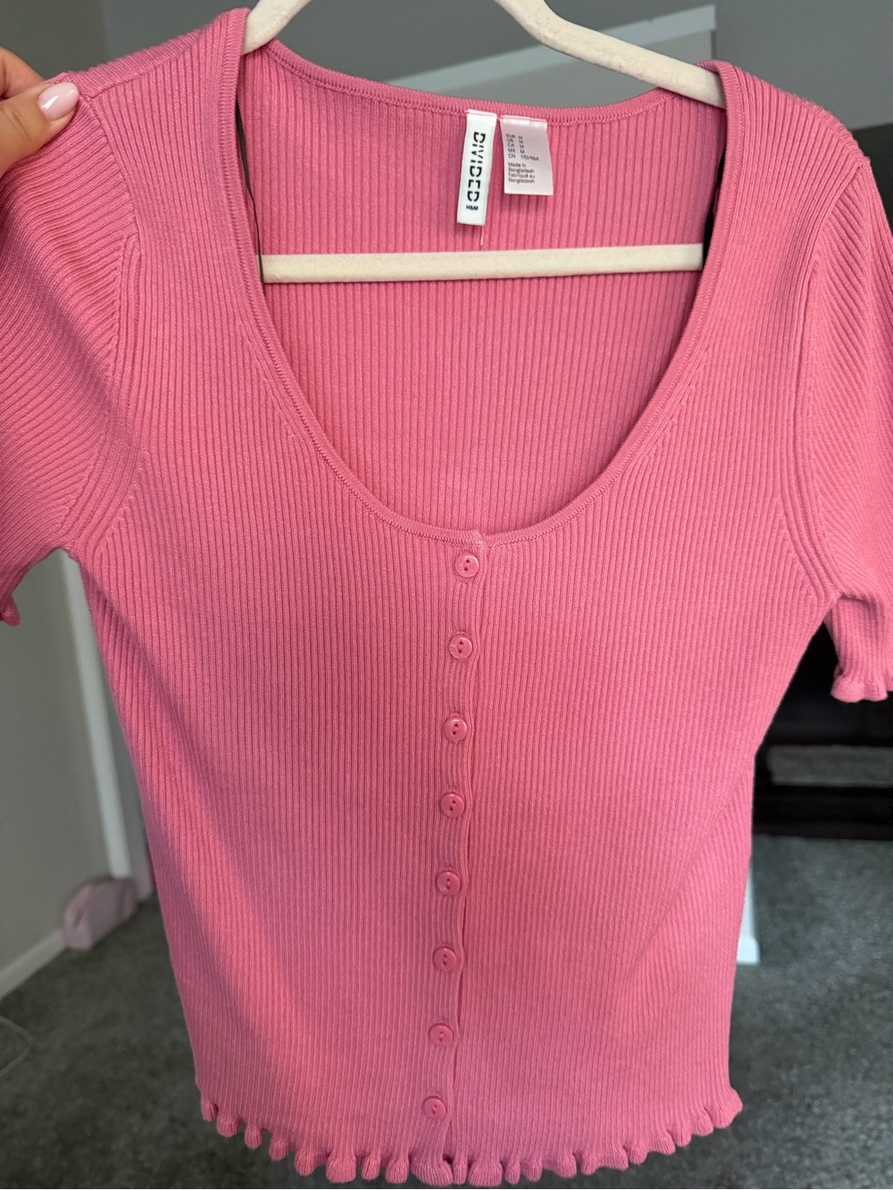 H&M Pink Ribbed Scoop-Neck Button Front Short Sleeve Top